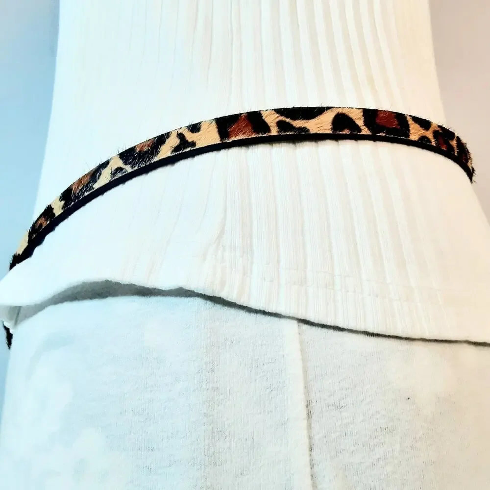 Womens Skinny Black Patent Leather Fuzzy Chita Print Reversable Belt Size Large